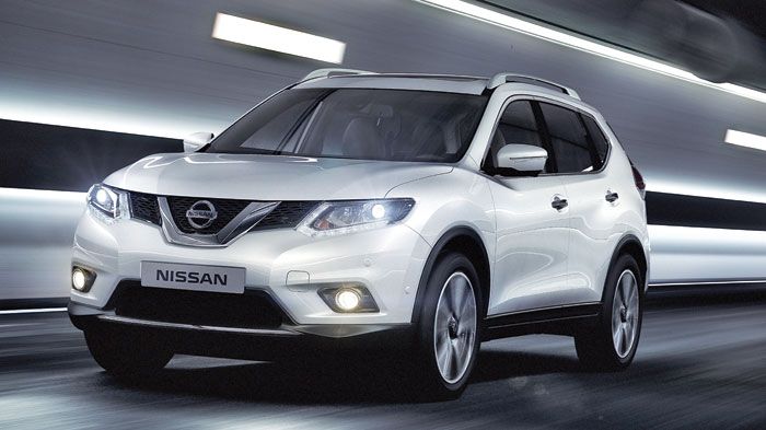 Σχεδιαστικά το νέο Nissan 
X-Trail θυμίζει αρκετά το νέο Qashqai, από το οποίο όμως είναι αρκετά μεγαλύτερο σε διαστάσεις. Η επταθέσια διάταξη του X-